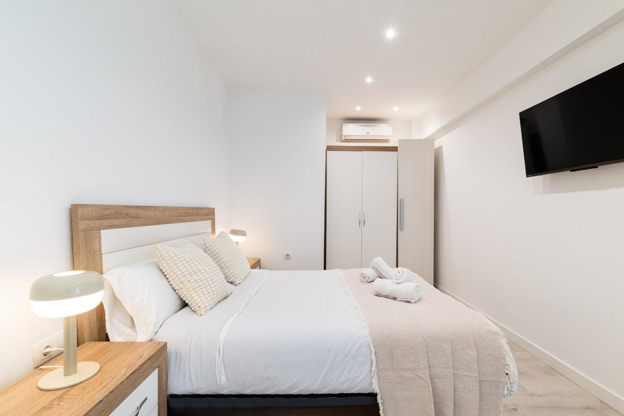 Wekey Homes Granada, Elvira Suites Centro Esterno foto