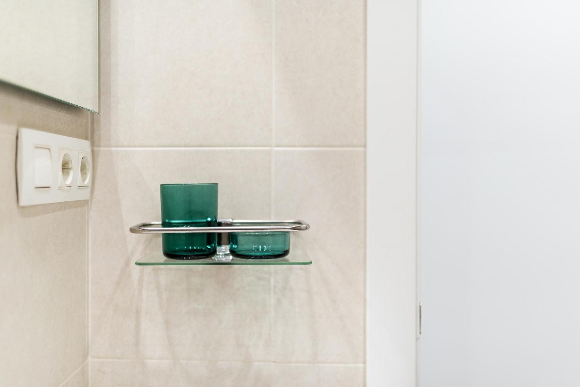 Wekey Homes Granada, Elvira Suites Centro Esterno foto