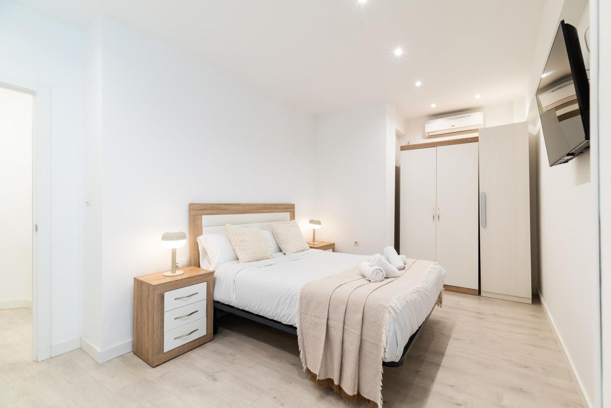 Wekey Homes Granada, Elvira Suites Centro Esterno foto