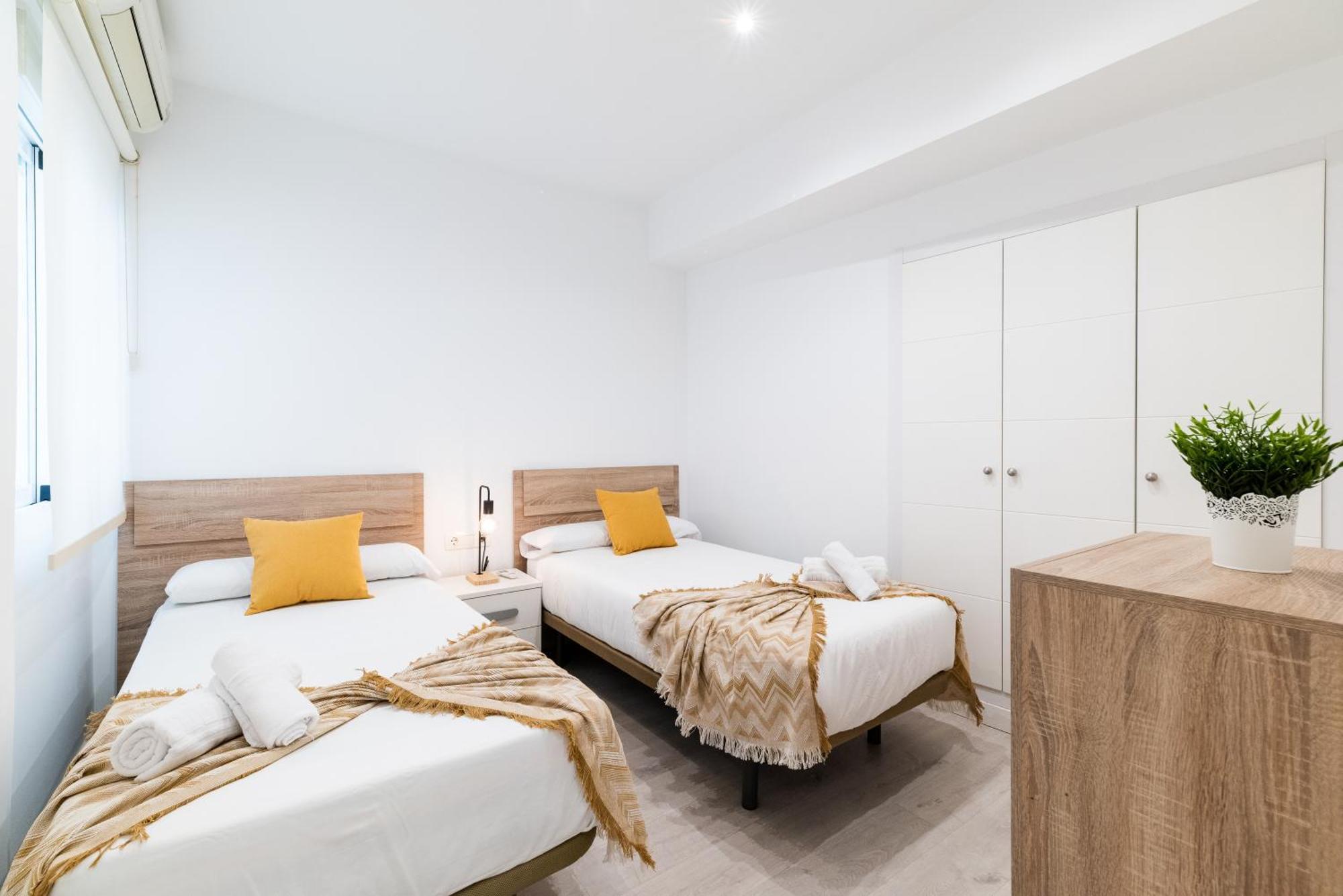 Wekey Homes Granada, Elvira Suites Centro Esterno foto