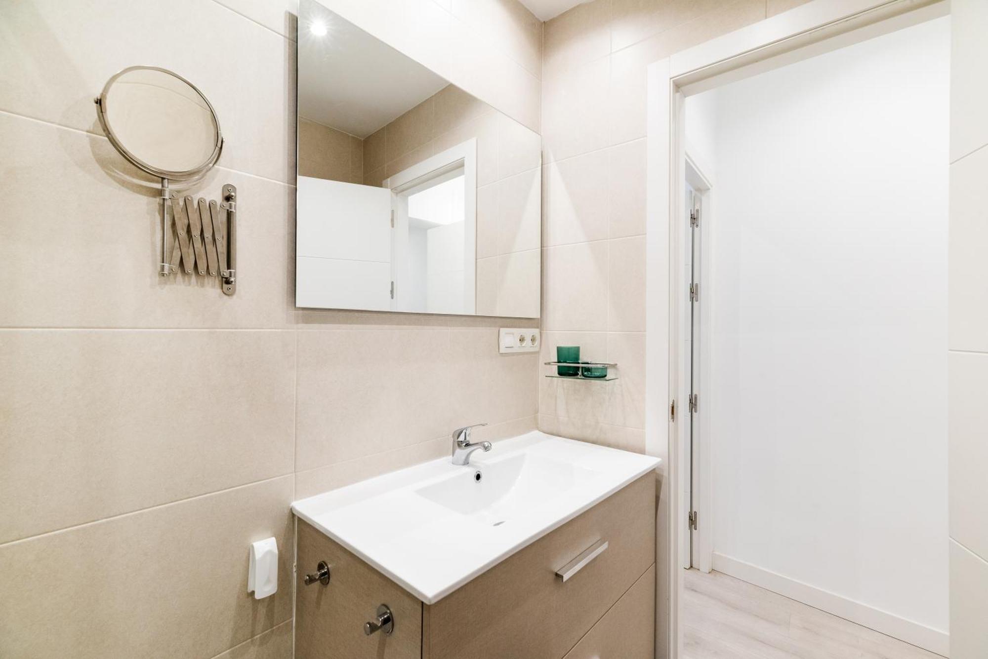 Wekey Homes Granada, Elvira Suites Centro Esterno foto