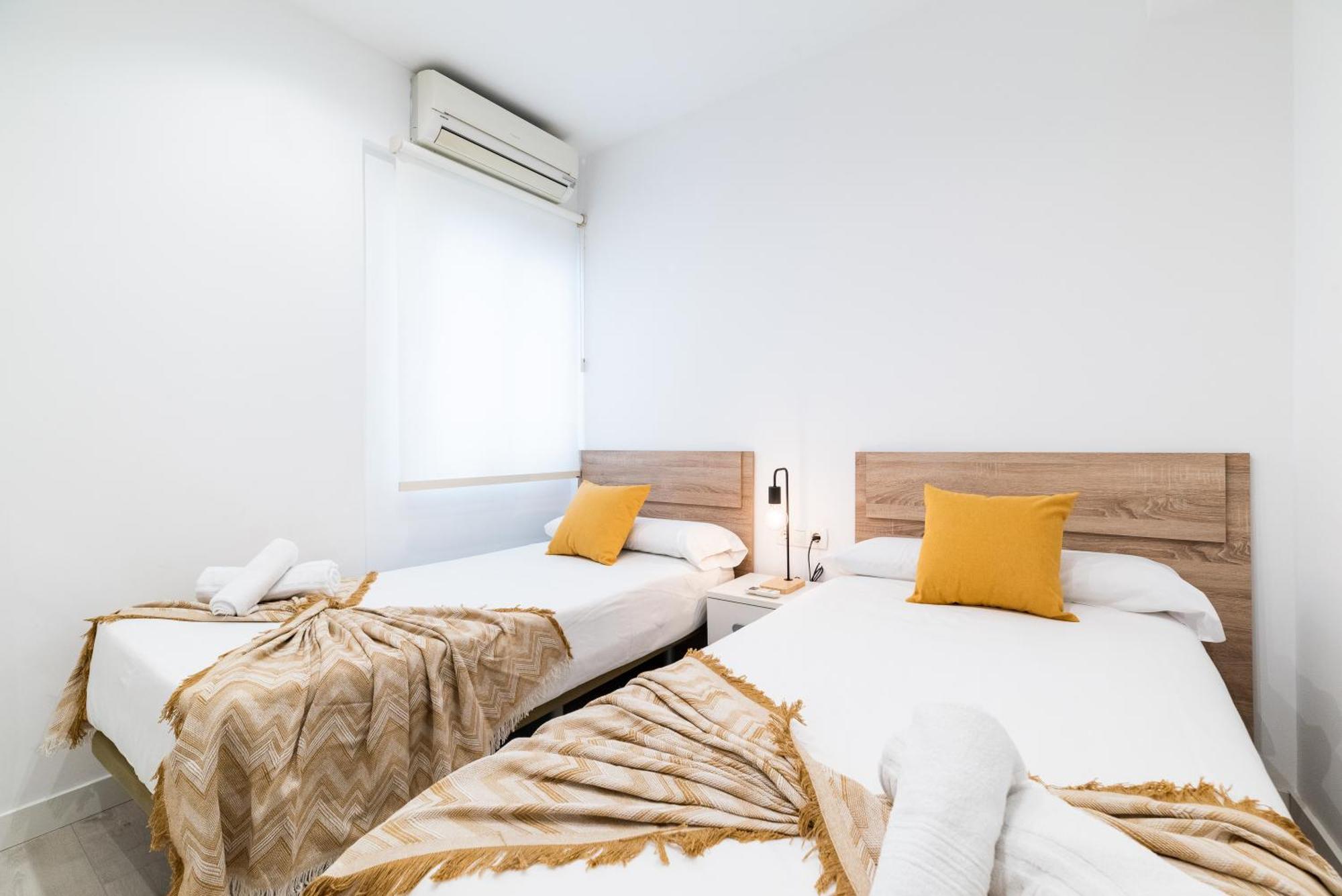 Wekey Homes Granada, Elvira Suites Centro Esterno foto